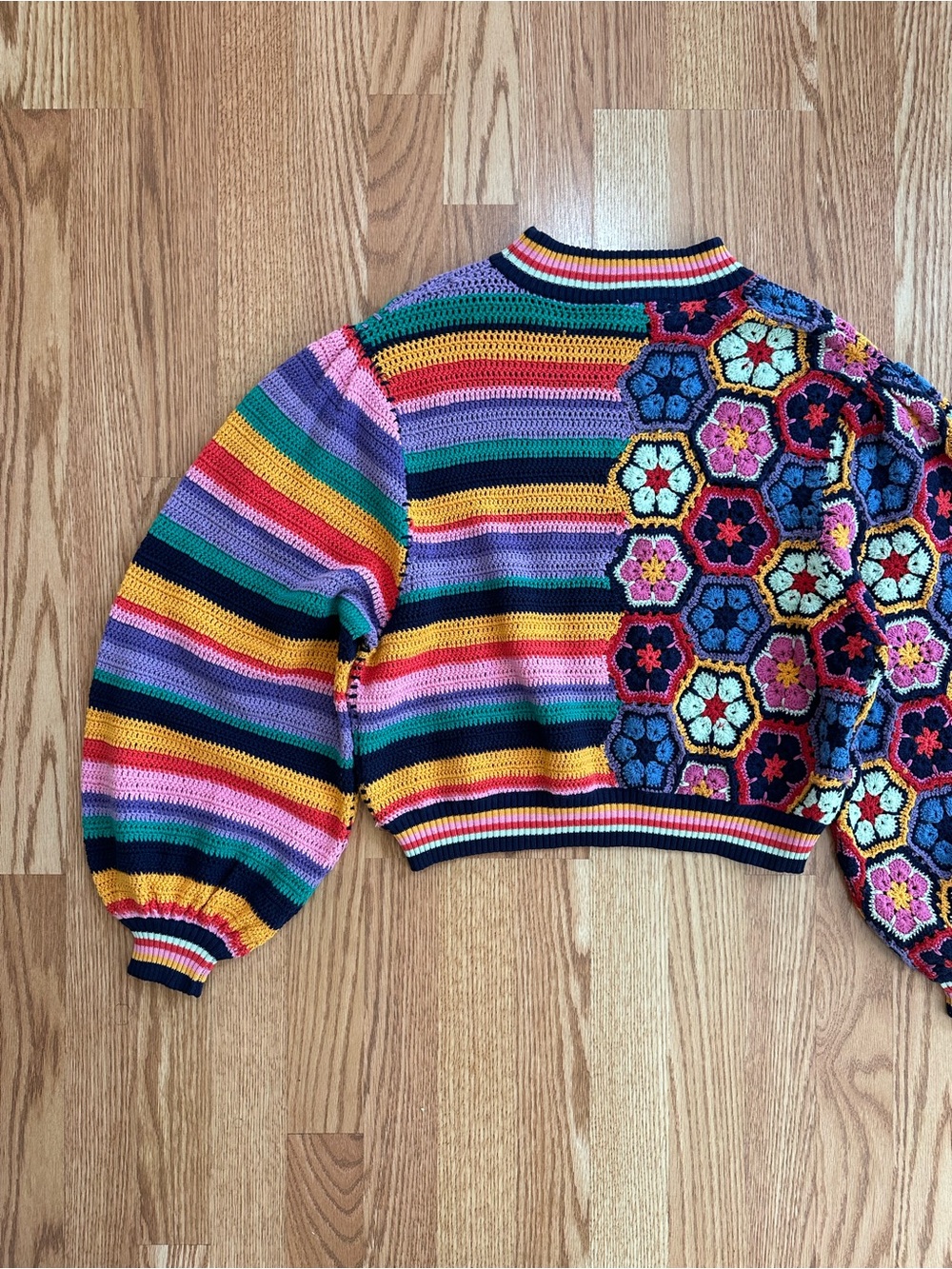 FARM RIO Multicolor Crochet Knit Balloon Sleeve Sweater - Picture 9 of 13